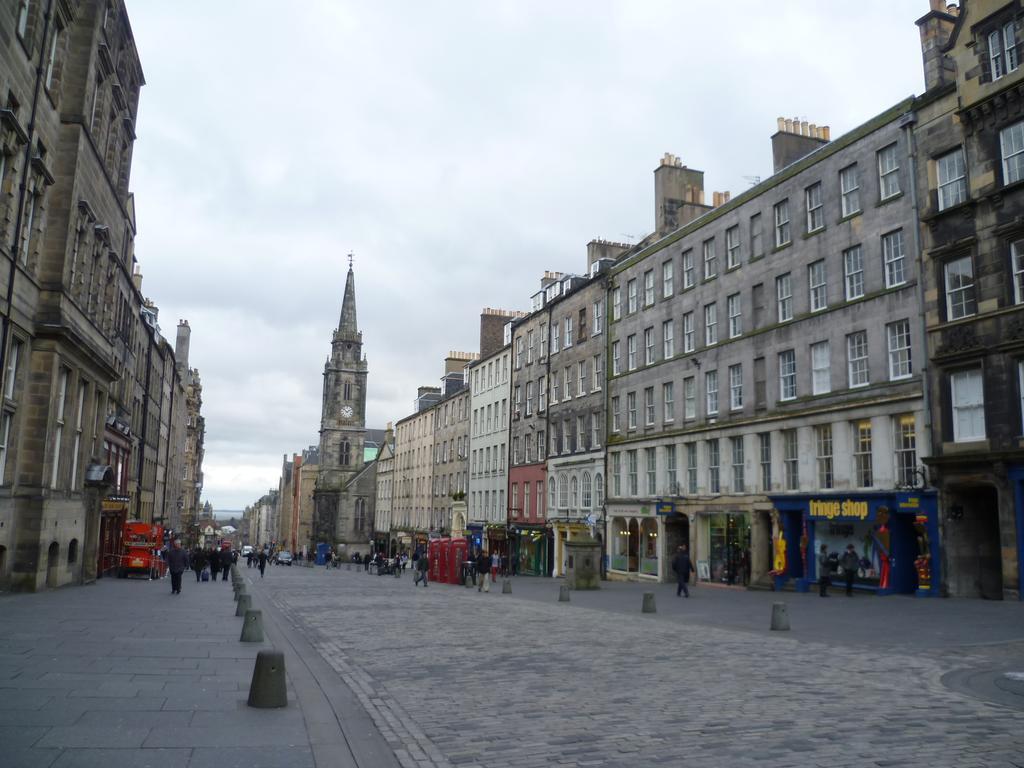 Appartamento Clamshell Land - Royal Mile Edimburgo Camera foto